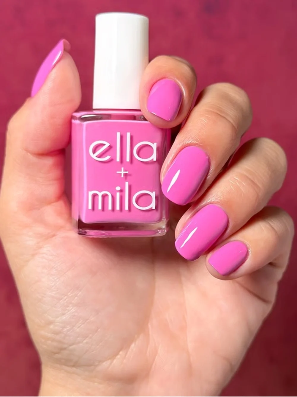 NEW Ella + Mila Descendants: Wicked Wonderland Set